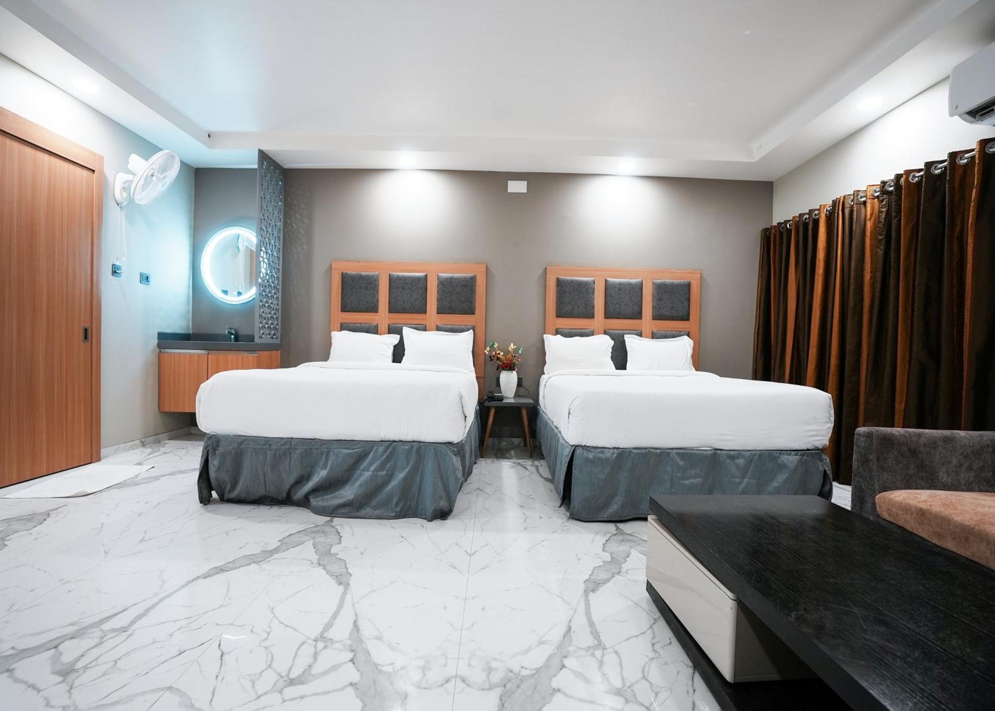 Rupis Resort Near Udaipur Airport Dabok Экстерьер фото