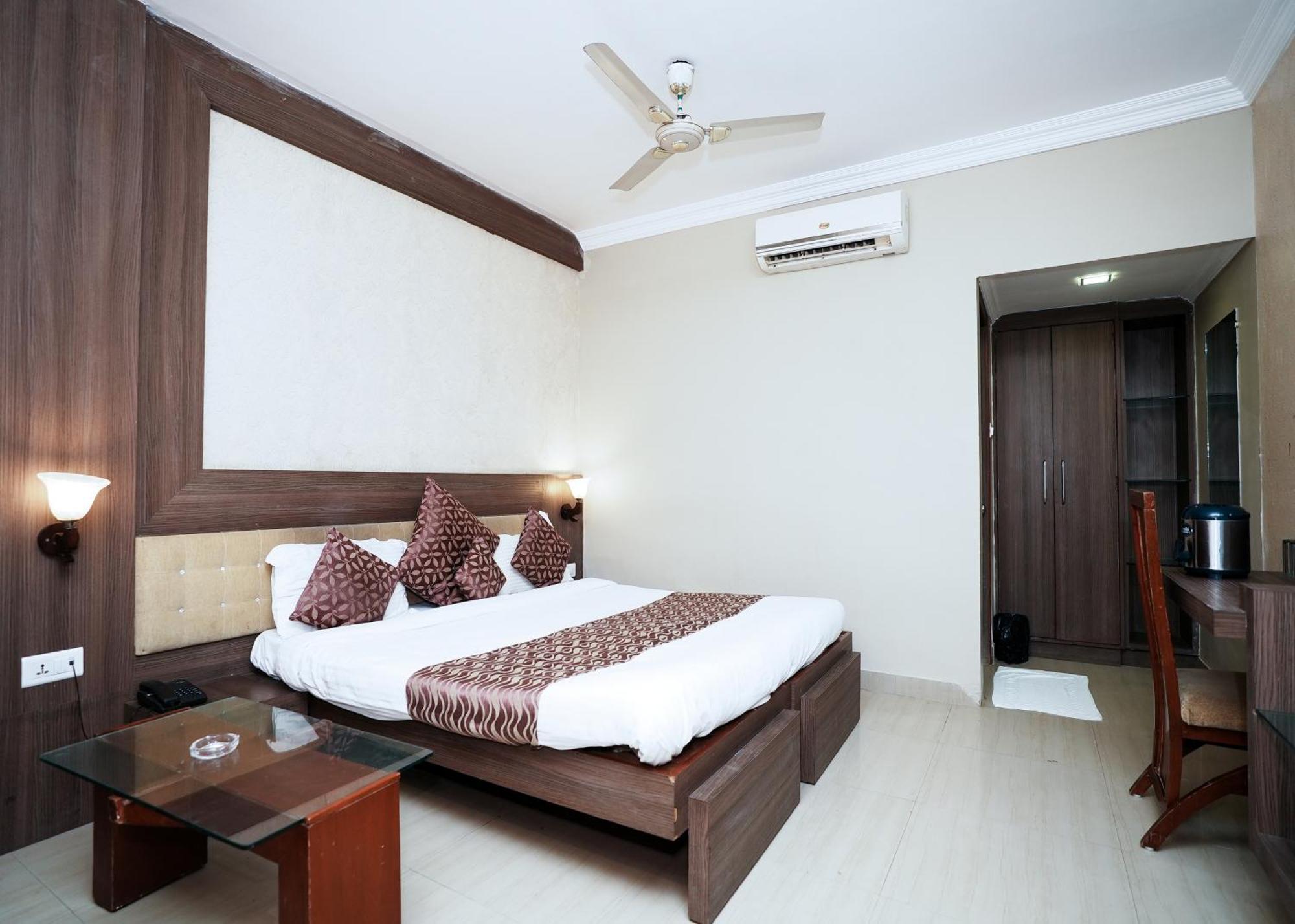 Rupis Resort Near Udaipur Airport Dabok Экстерьер фото